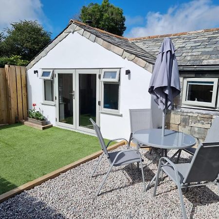 The Old Pottery 2 Person Dog Friendly Cottage Delabole Екстериор снимка